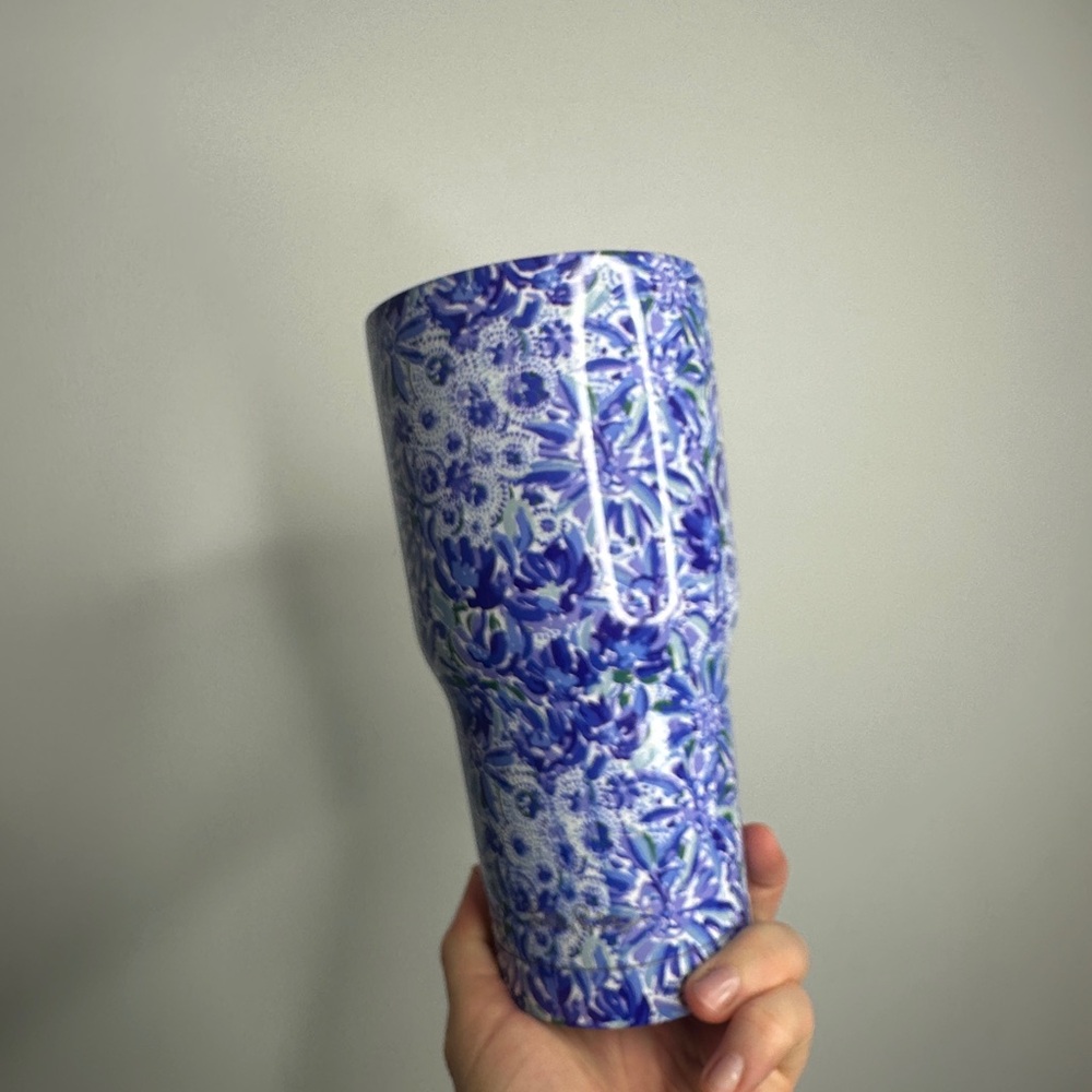 Lilly Pulitzer Stainless Steel 30oz Insulated Tumbler To-Go Cup - Picture 2 of 9